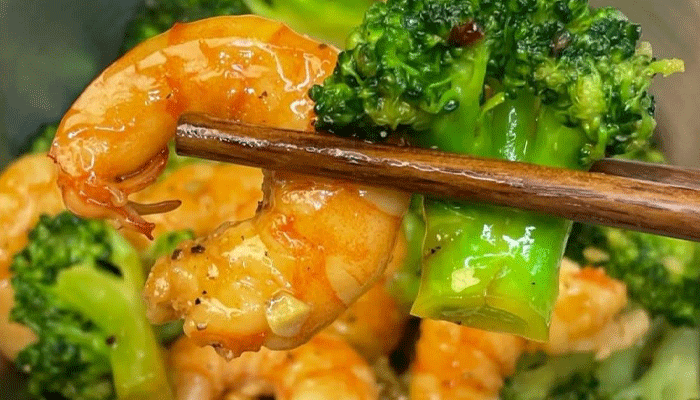 Shrimp and Broccoli Stir-Fry