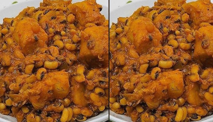 Jellof Beans & Boiled Plantain